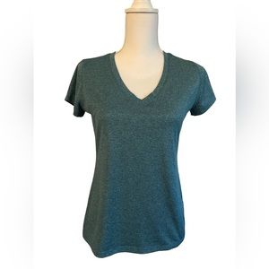 C9 Champion Women’s Athletic Yoga Train Run Performance V Neck Teal Top T Shirt